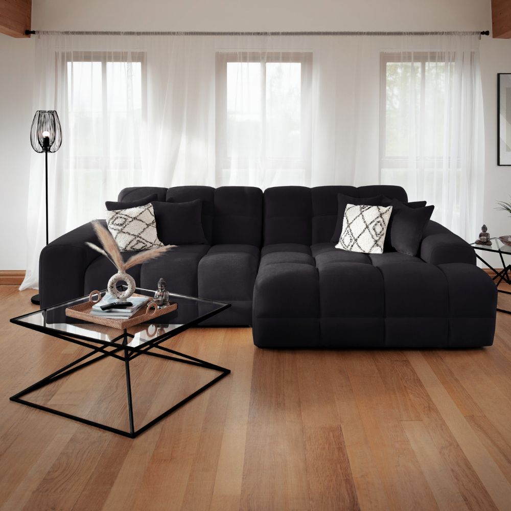 Jacob Sofa Black Right Hand Facing Corner