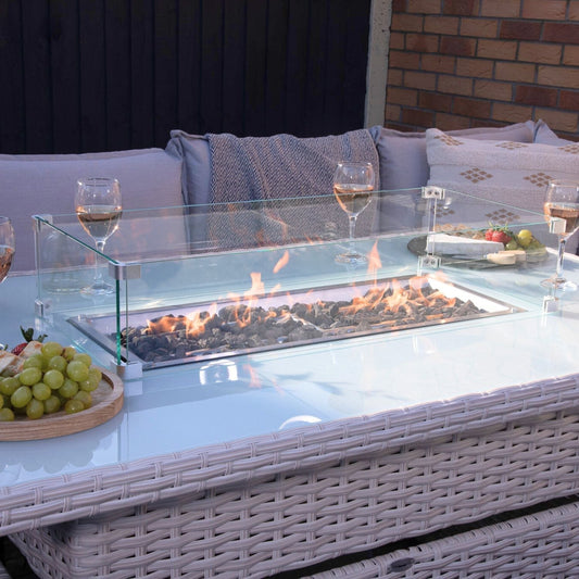 Spring Cleaning & Outdoor Refresh: Declutter Your Home and Garden in Style