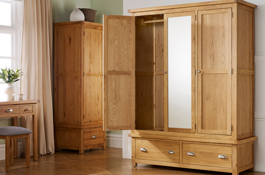 Maximise Your Space: 4 Reasons to Invest in a Sliding Door Wardrobes