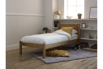 Capricorn Bed Frame King Pine