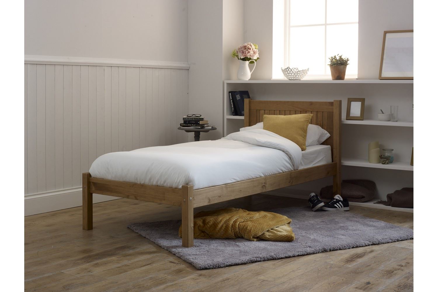 Capricorn Bed Frame Single Pine