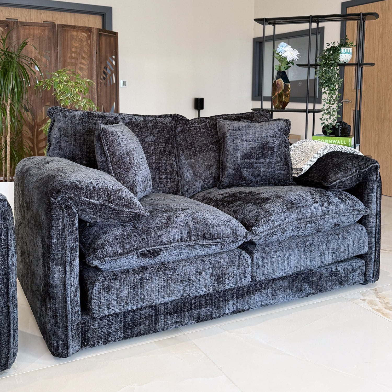Solaya Sofa Black 2 Seater