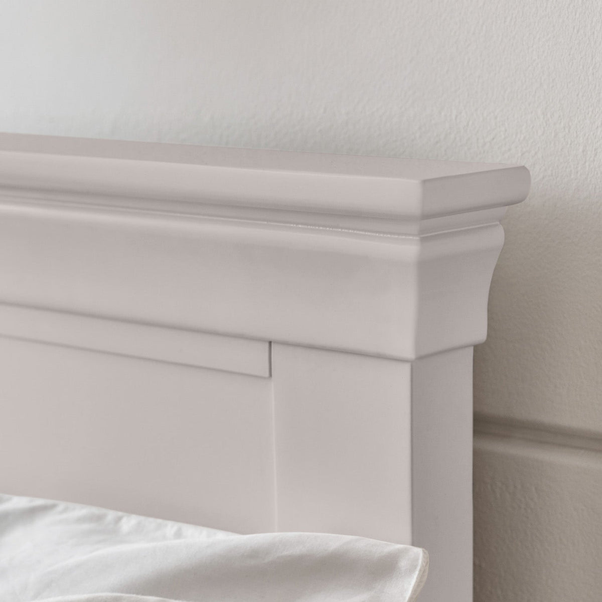 Clove Bed Frame Kingsize Light Grey
