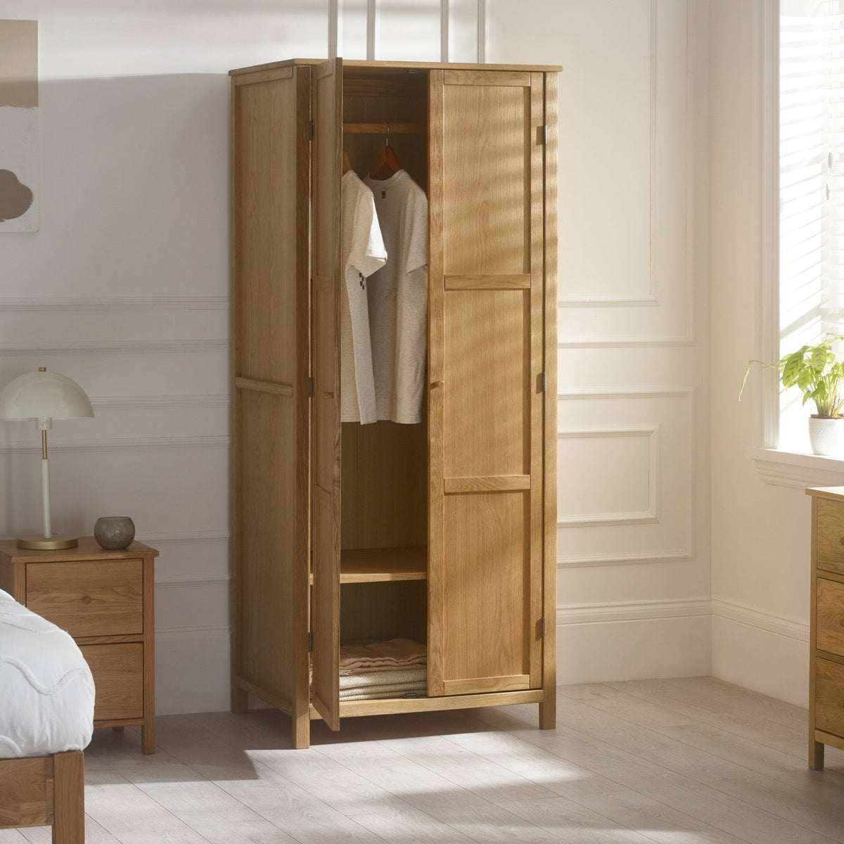 Connie Wardrobe