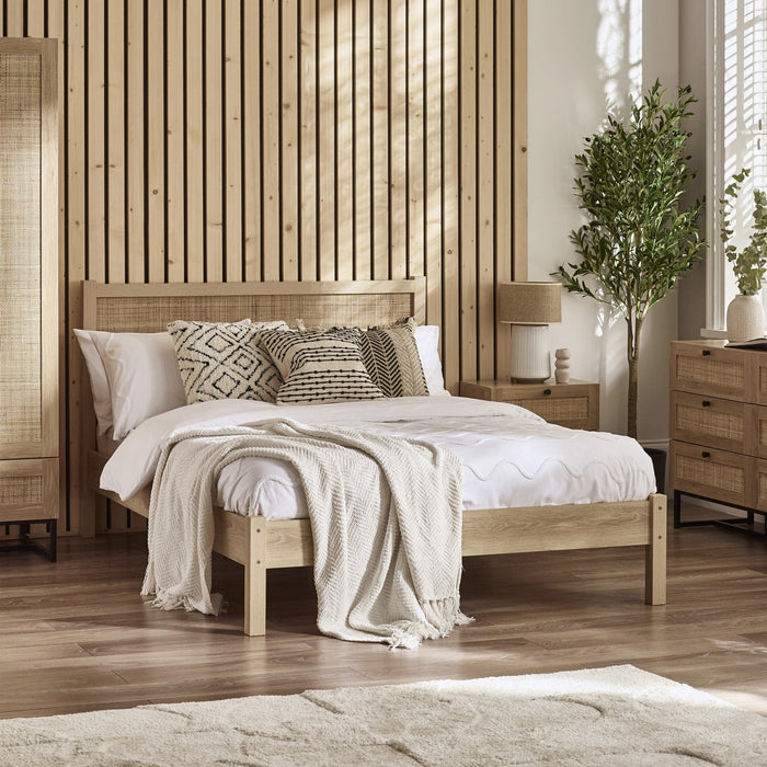 Philippa Bed Frame Kingsize Oak