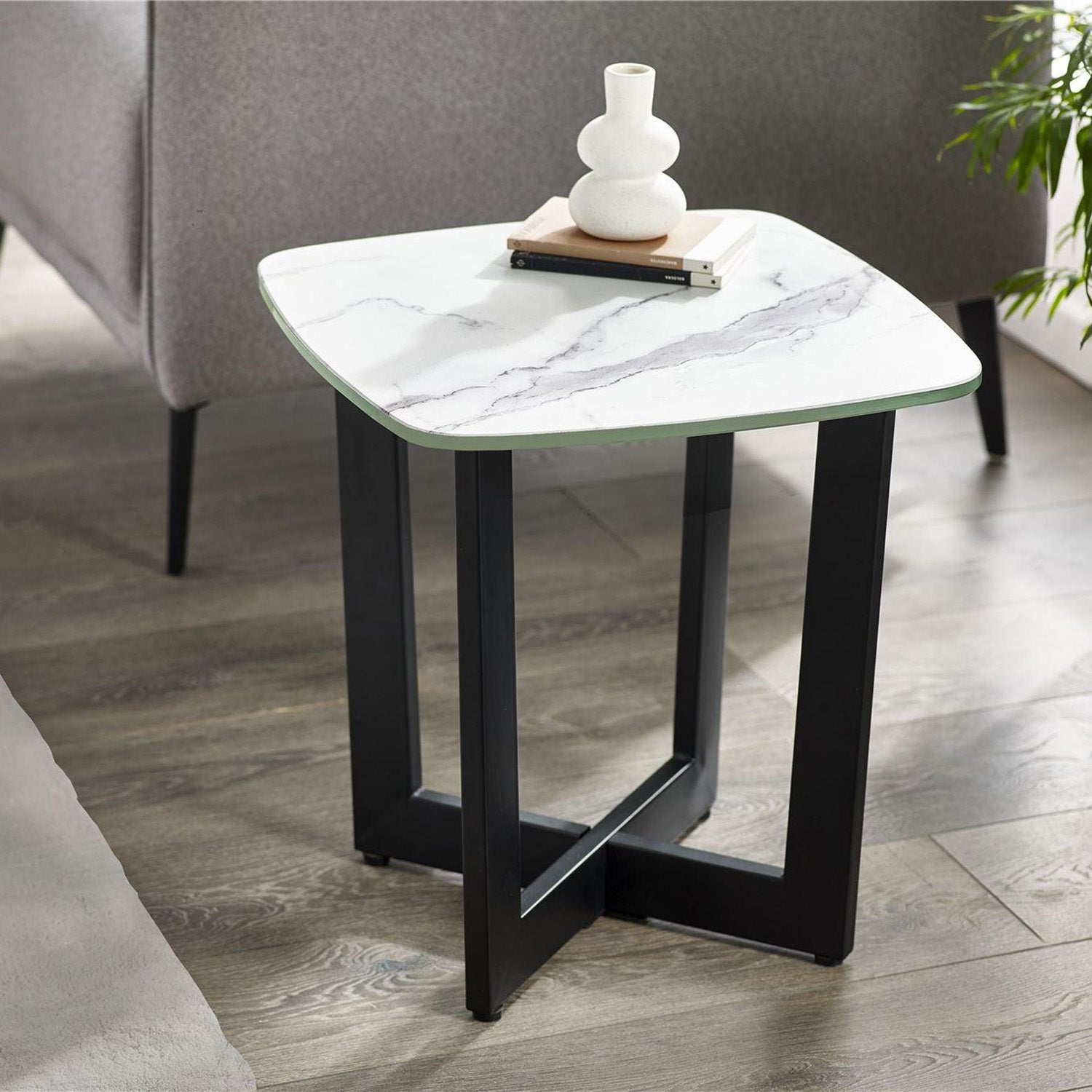 Oli Lamp Table White