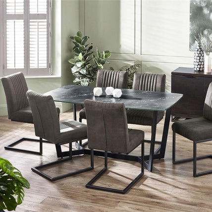 Oli Dining Table Black