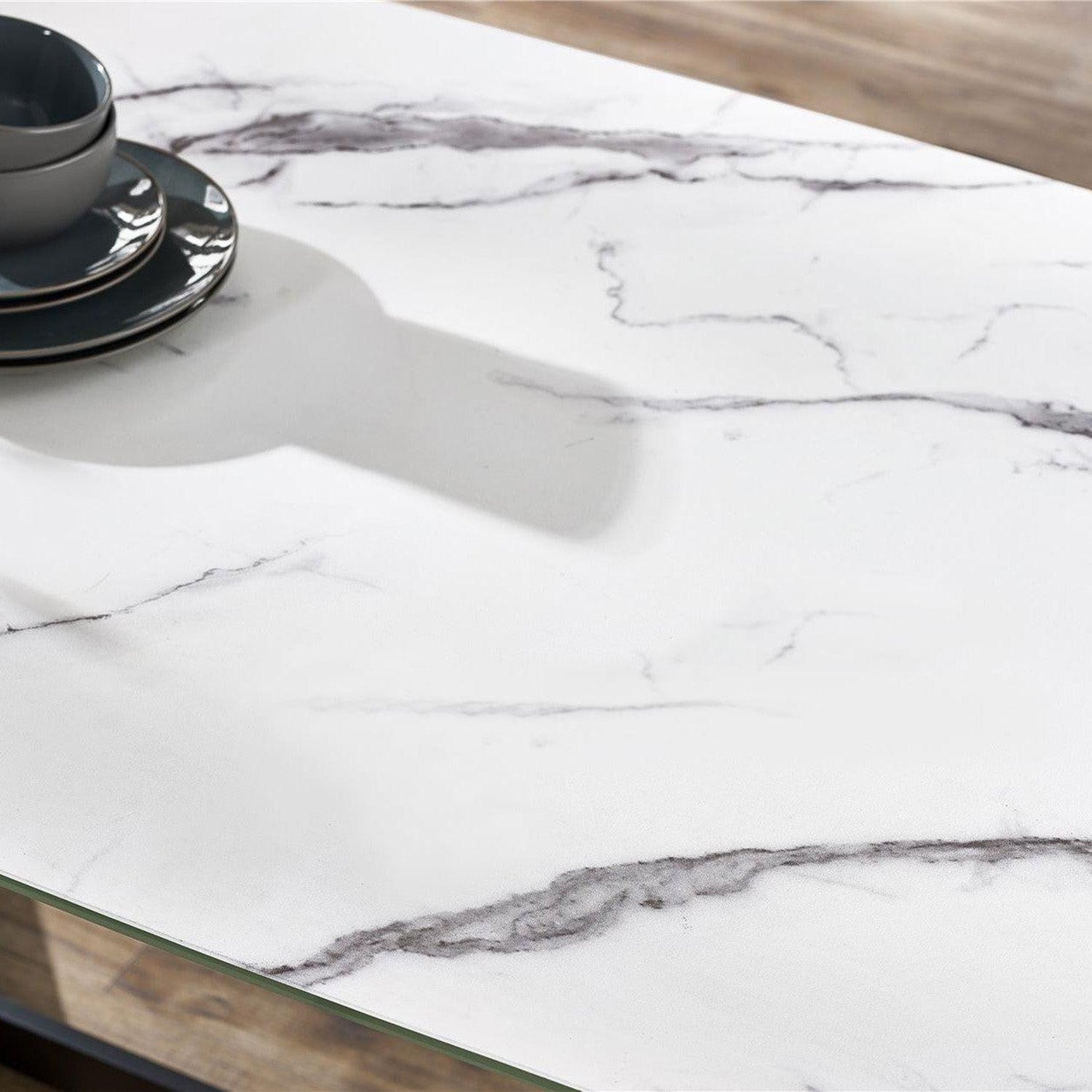 Oli Dining Table White