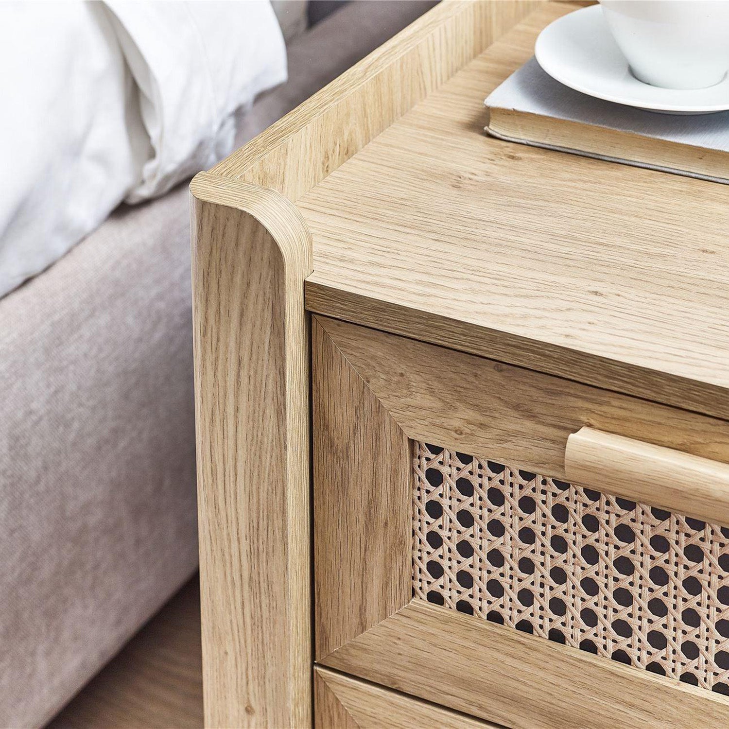 Sunny Bedside Oak 2 Drawer